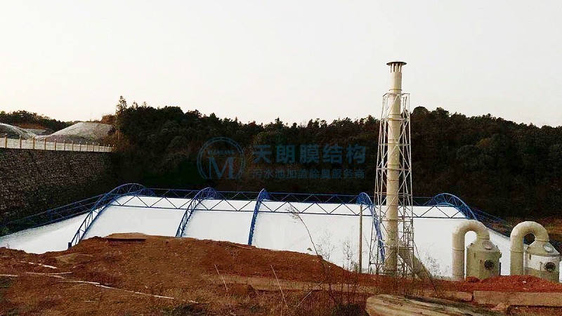 泉湖垃圾滲濾液調節池反吊膜密閉項目-3